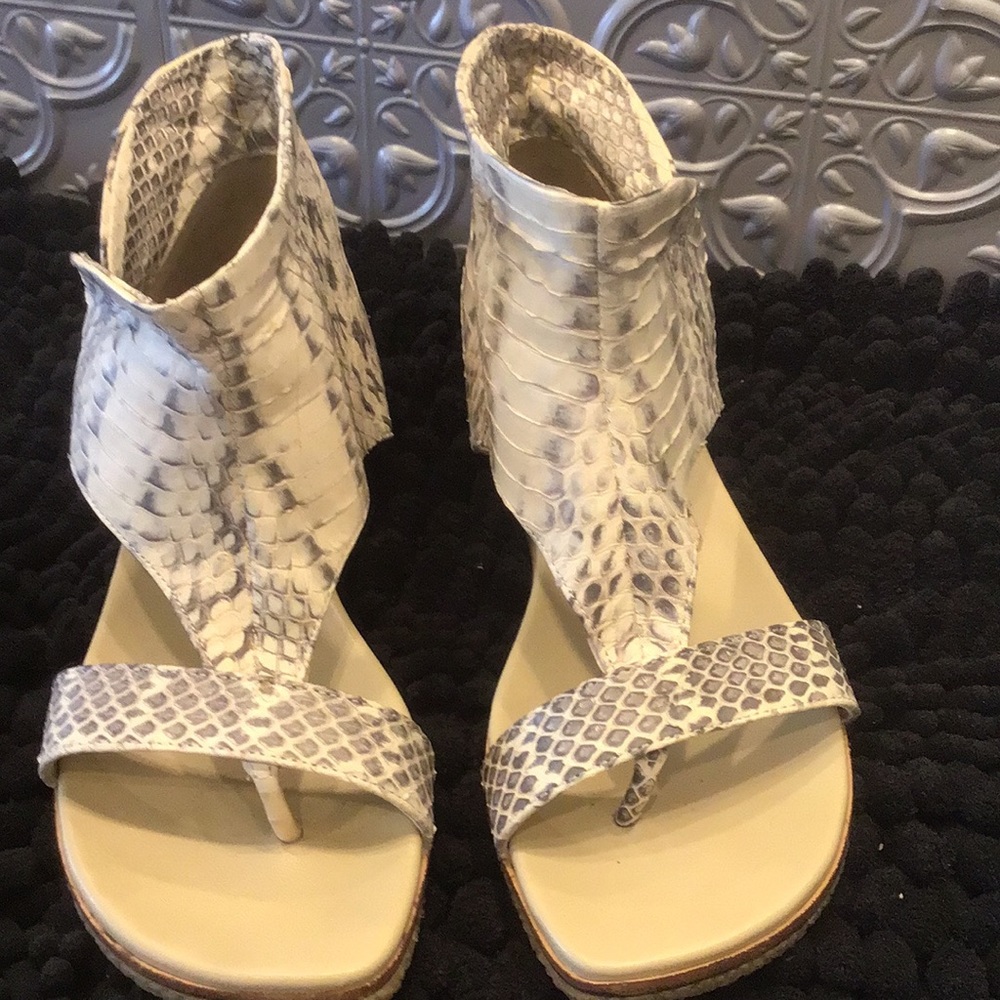 Donald J Pliner Python Reptile Bootie Sandals Siz… - image 2